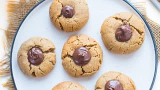 Nutella Stuffed Peanut Butter Cookies