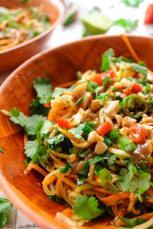 Veggie Pad Thai Salad and Peanut Dressing | www.asaucykitchen.com