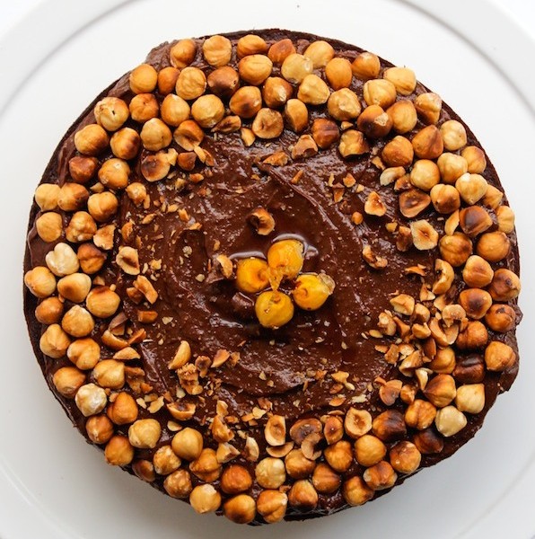 Grain Free & Dairy Free Chocolate Hazelnut Cake | www.asaucykitchen.com