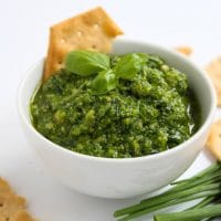 Low FODMAP Pesto