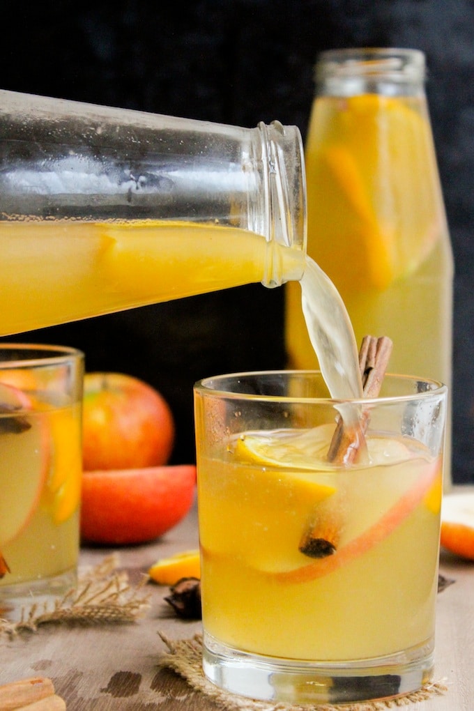 Crockpot Apple Pear Cider | Warm and Fancy Crockpot Drinks You Can Serve This Winter
