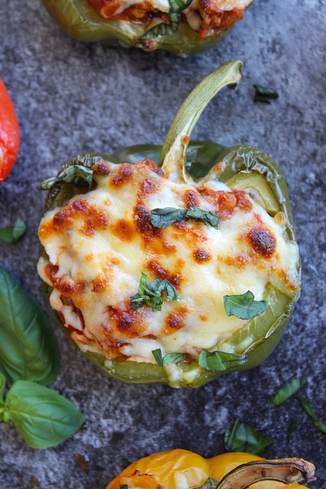 Cheesy Lasagna Stuffed Peppers - low carb, grain free, filling and delicious! Dinner is ready in under an hour!