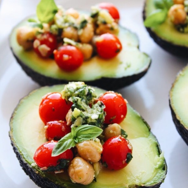 Pesto Tomato & Chickpea Stuffed Tomatoes