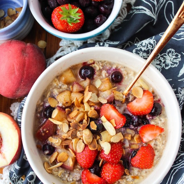 Peach & Berry Overnight Oats – throw together the night before to enjoy a quick and filling breakfast. Loaded with peaches, blueberries, and chia seeds!