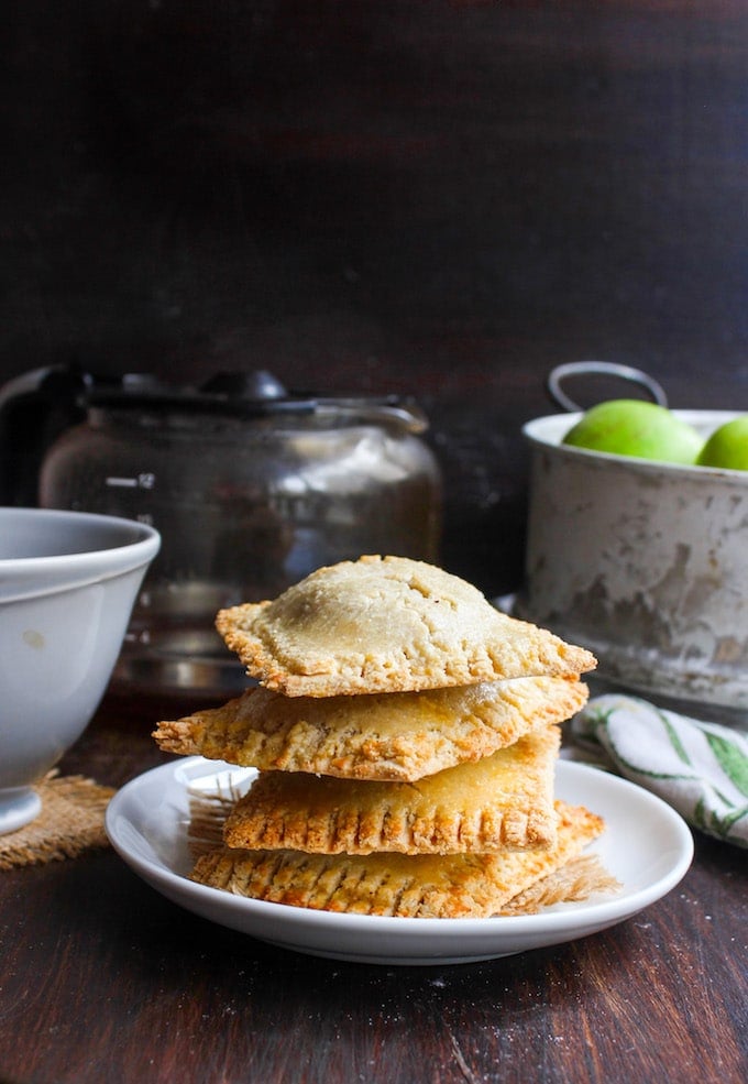 Apple Cinnamon Homemade Pop Tarts made with a grain free almond flour dough and naturally sweetened |