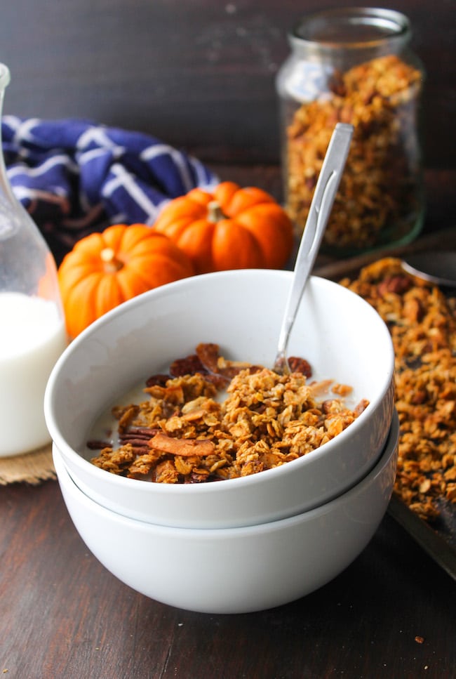 Homemade pumpkin spice granola - rolled oats, coconut flakes, and raw pecans with real pumpkin! Gluten Free + Vegan + Low FODMAP