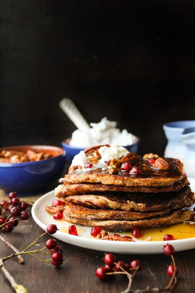 Paleo Sweet Potato Pancakes | A cinnamon & nutmeg spiced almond flour blend that’s grain, dairy, and refined sugar free 