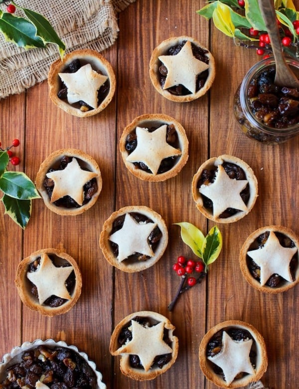 Paleo Vegan Mince Pies with a Gingerbread Crust