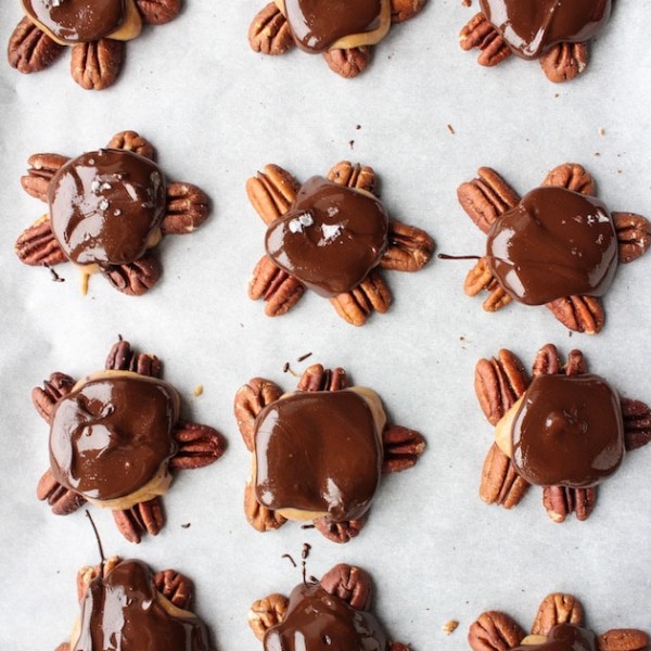 Vegan Chocolate Caramel Pecan Turtles