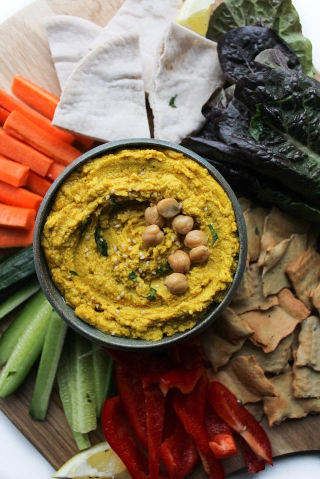 Ginger & Turmeric Hummus - a classic dip with a healthy twist | Gluten Free + Vegan 