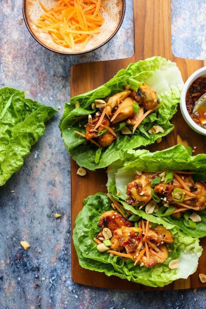 20 minute Teriyaki Chicken Lettuce Wraps - makes for a quick, low carb healthy lunch or dinner | Gluten Free + Dairy Free + Soy Free Paleo Option