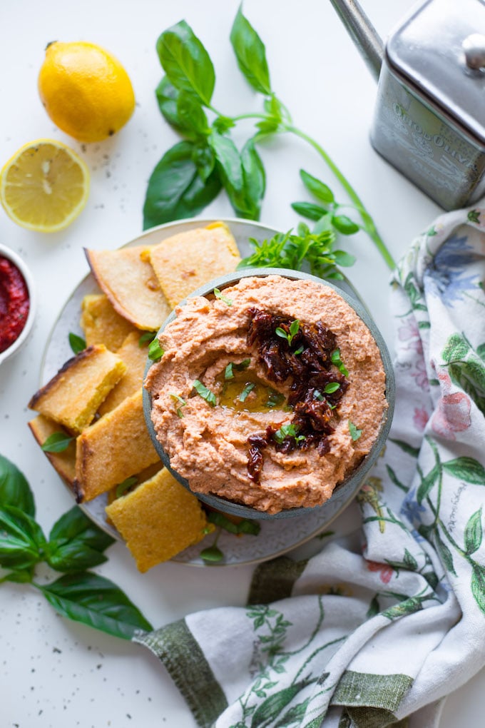 Low carb Cauliflower Pizza Dip - roasted cauliflower blended together with a few herbs & spices | Grain Free + Gluten Free + Dairy Free Option