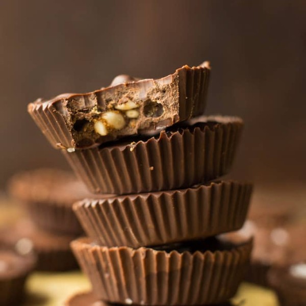 Peanut Butter Crunch Chocolate Cups