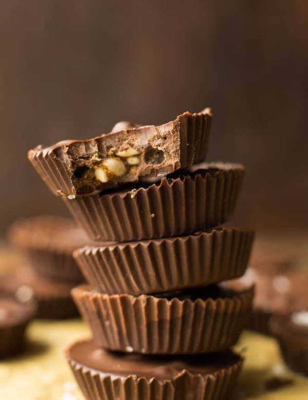 Peanut Butter Crunch Chocolate Cups