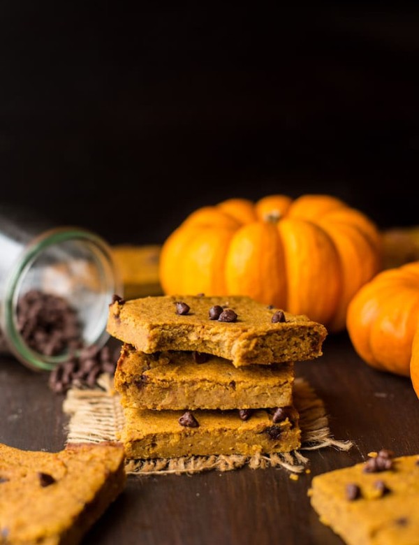 Chickpea Pumpkin Blondies