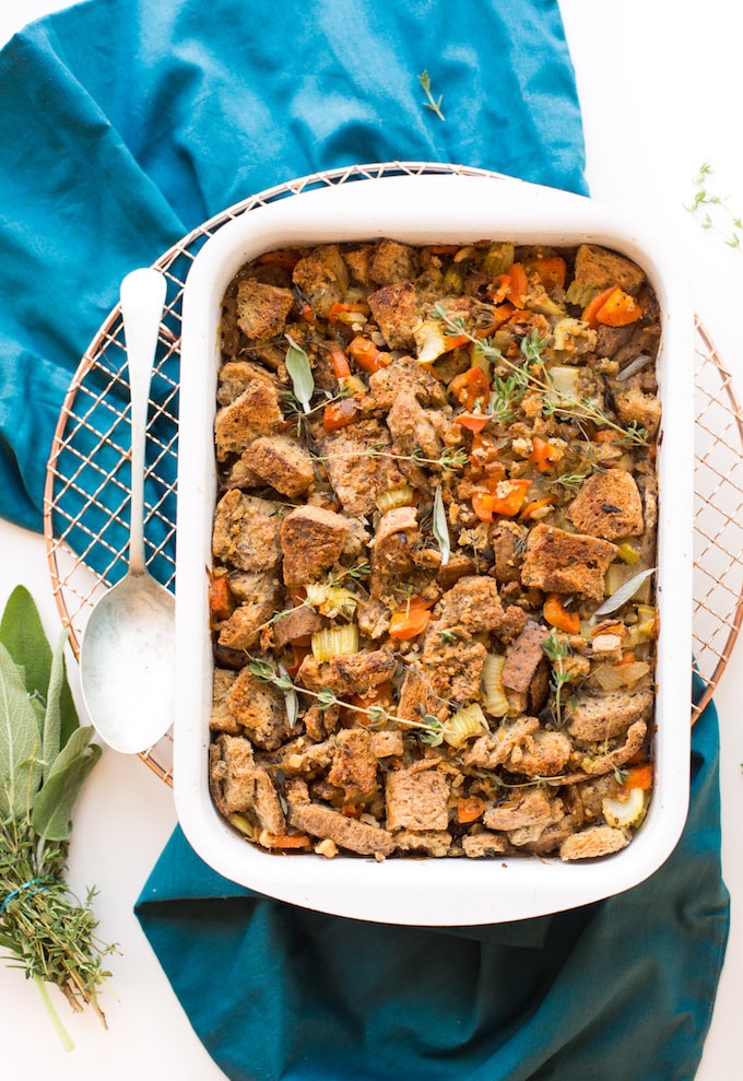 Thanksgiving style vegan + gluten free stuffing made with simple ingredients and packed full of flavour - ready for your holiday table! | picture of finished stuffing