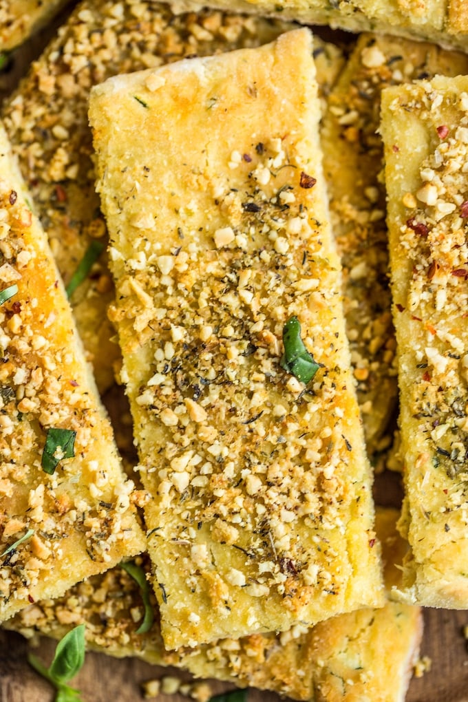 Gluten Free Breadsticks with Zucchini and topped with garlic and #vegan parmesan #glutenfree 