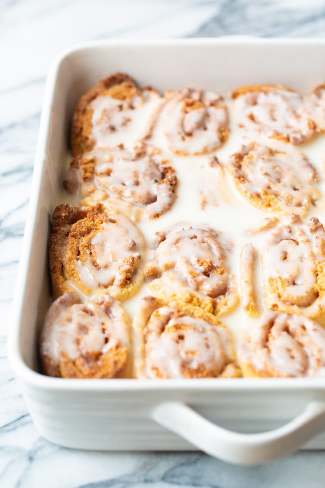 gluten free cinnamon rolls with icing