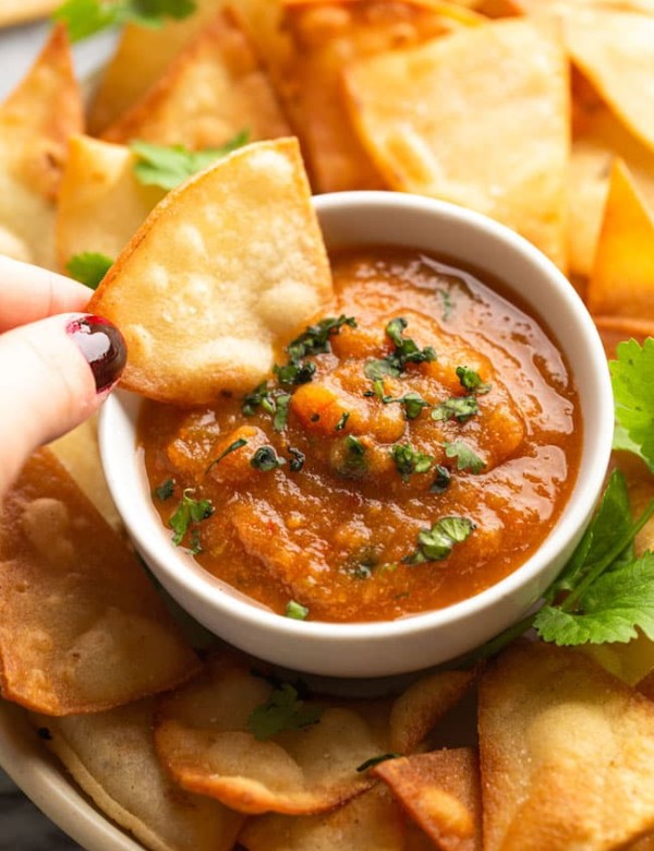 Roasted Chipotle Salsa with a chip