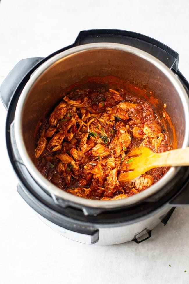 chicken tinga in the instant pot