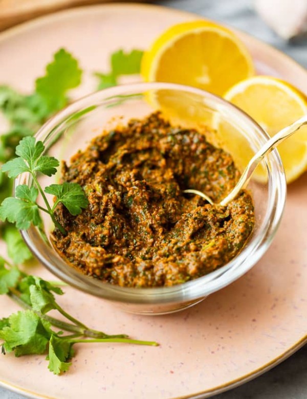 Chermoula-Paste in a small glass bowl