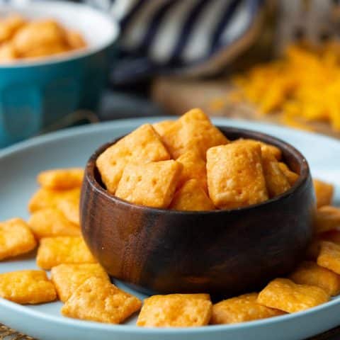 Cheesy Gluten Free Crackers-image