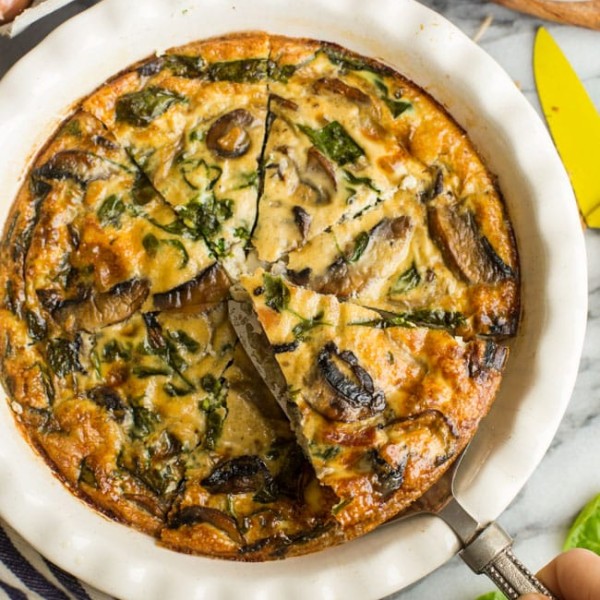 Bacon & Mushroom Crustless Quiche in a pie plate