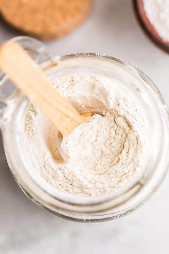 xanthan gum in a jar