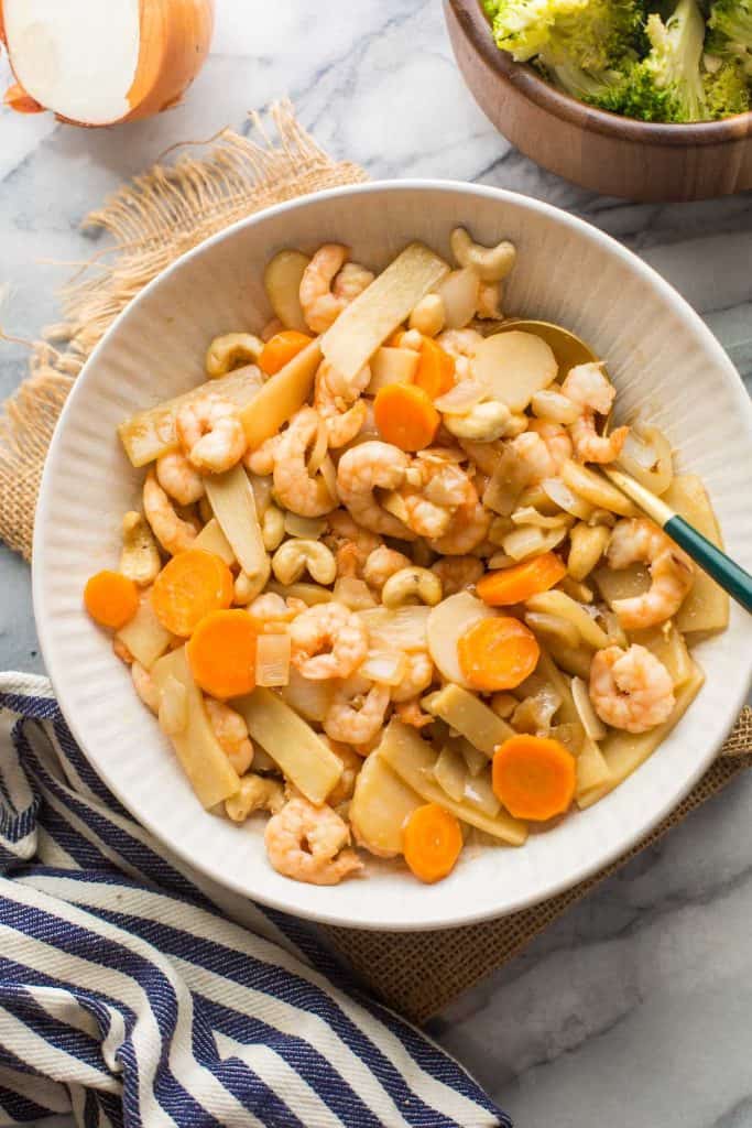 Cashew & King Prawn Stir Fry in a serving bowl