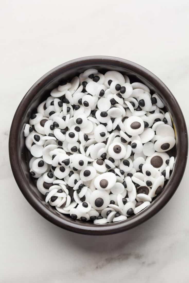 homemade Edible Googly Eyes in a small bowl