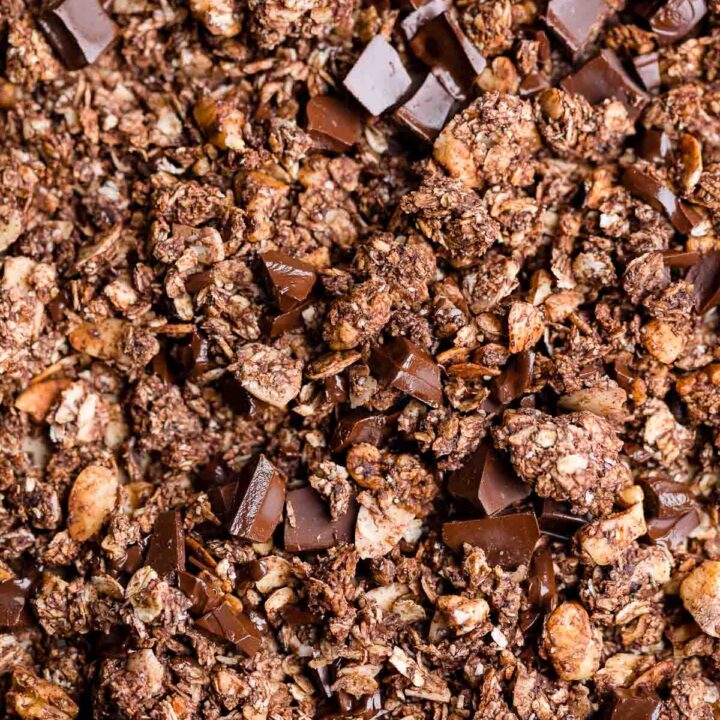 Chocolate granola deals